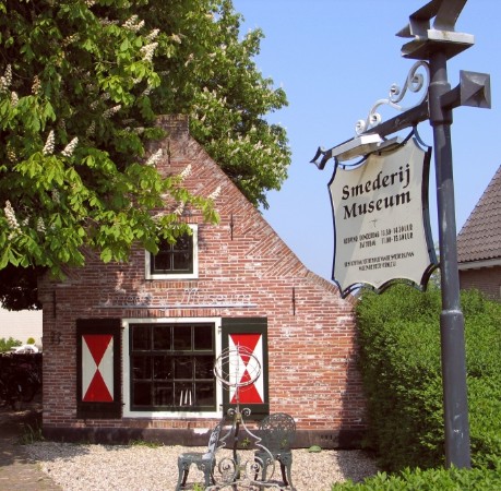 Smederijmuseum Zuideinde